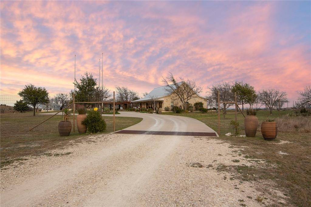 3754 W Fm 580, Lampasas, TX 76550
