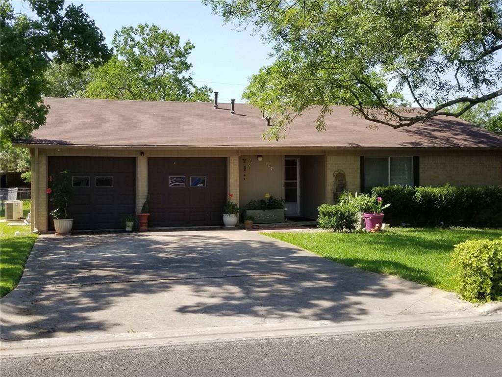 707 Drake LN, Taylor, TX 76574