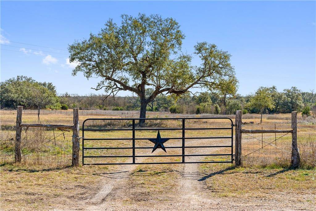 475 Windmill RD, Burnet, TX 78611