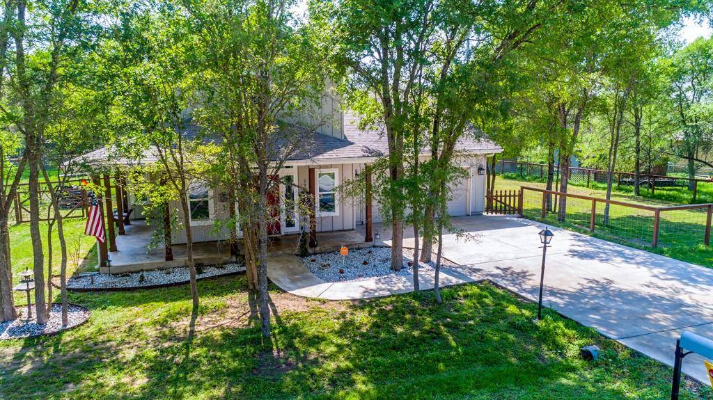 293 Lamaloa LN, Bastrop, TX 78602