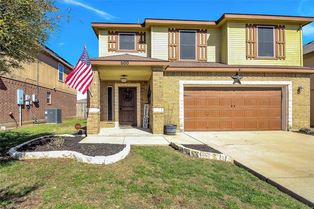 600 Azurite DR, Jarrell, TX 76537
