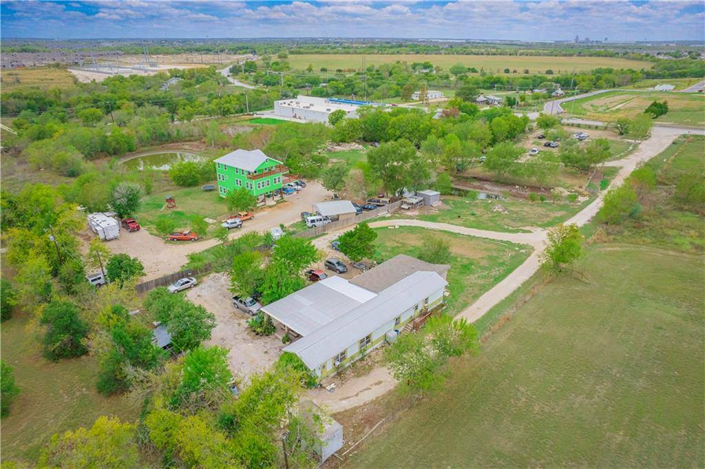 2400 Windy Hill RD, Kyle, TX 78640