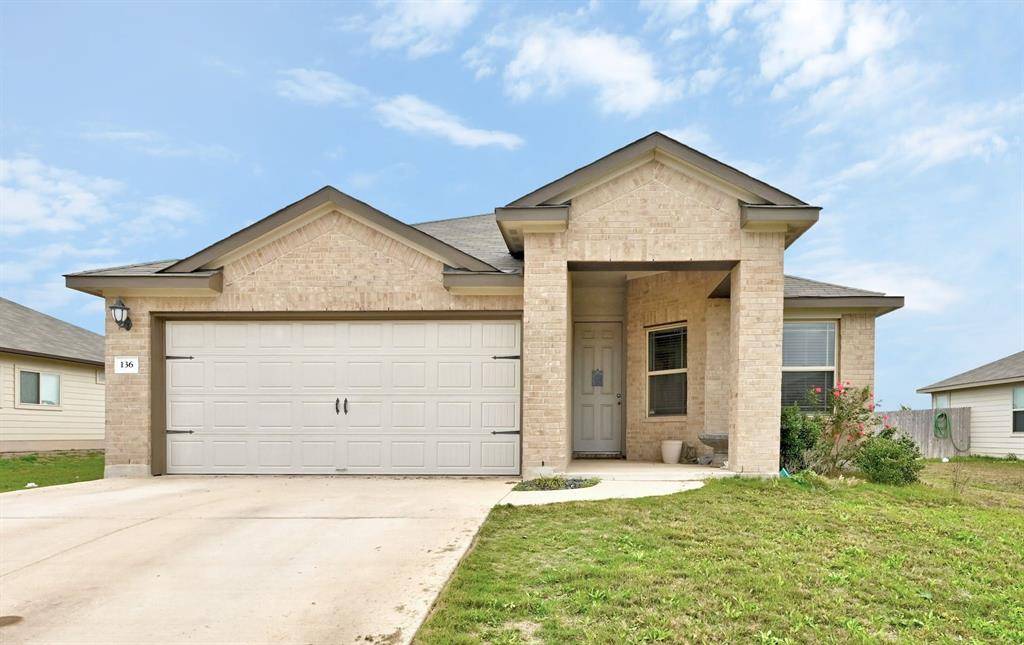 136 Forest Moon LN, Kyle, TX 78640