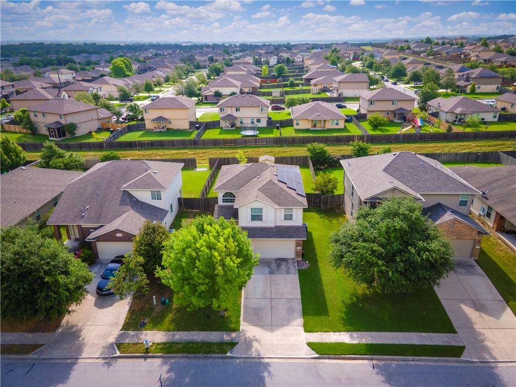 315 Baldwin ST, Hutto, TX 78634