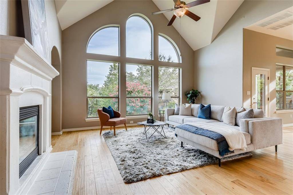 4704 Mont Blanc DR, Bee Cave, TX 78738