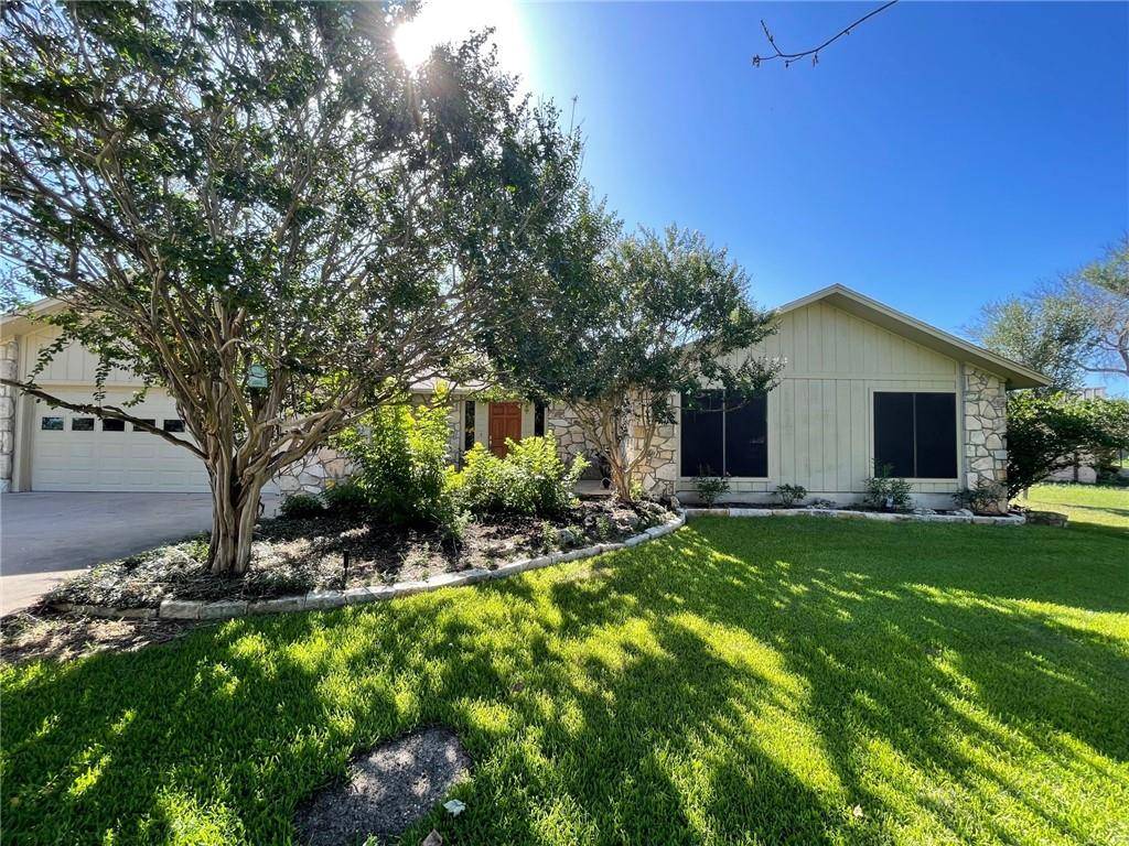 1817 Lacy DR, Marble Falls, TX 78654