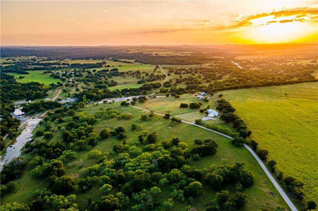 789 County Road 3480, Lampasas, TX 76550