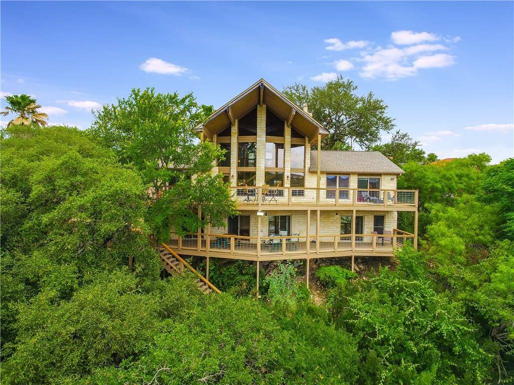 3609 Peninsular DR, Marble Falls, TX 78654