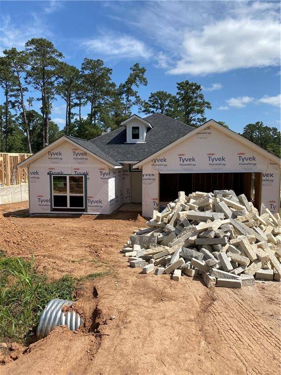 102 Kaena LN, Bastrop, TX 78602
