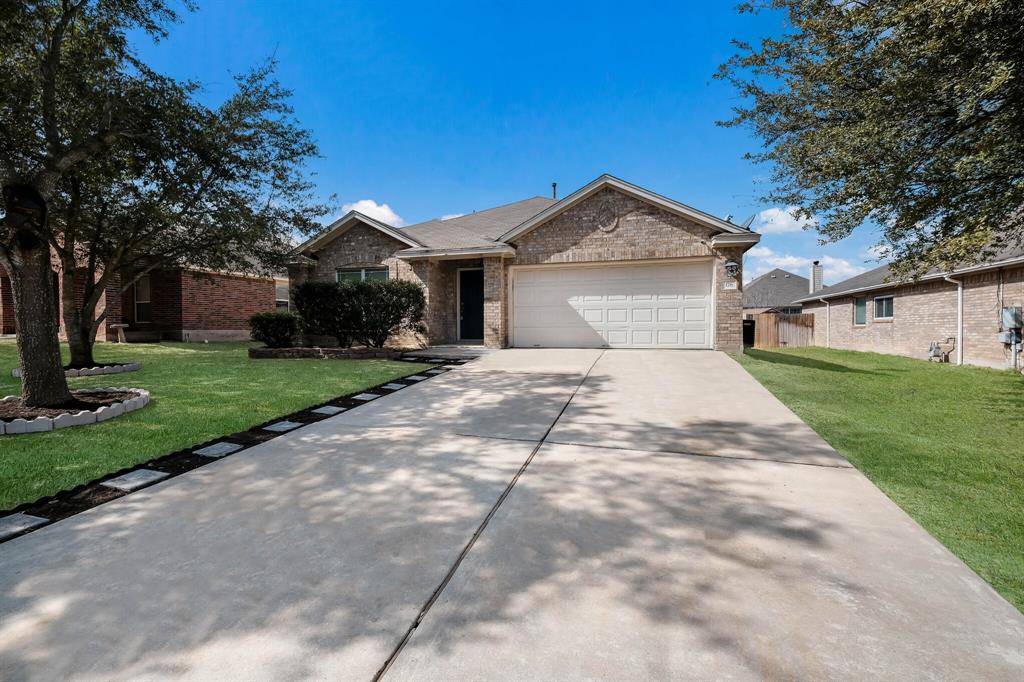 176 Marquitos DR, Kyle, TX 78640