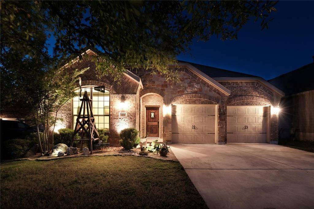 204 Dowdy CV, Hutto, TX 78634