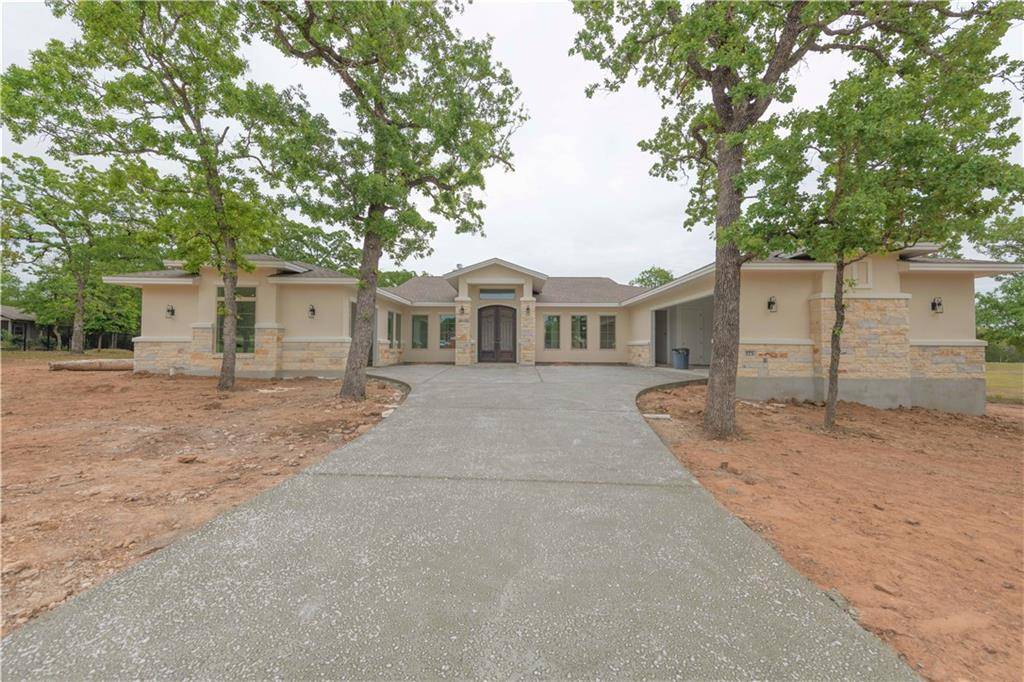 173 Abamillo DR, Bastrop, TX 78602