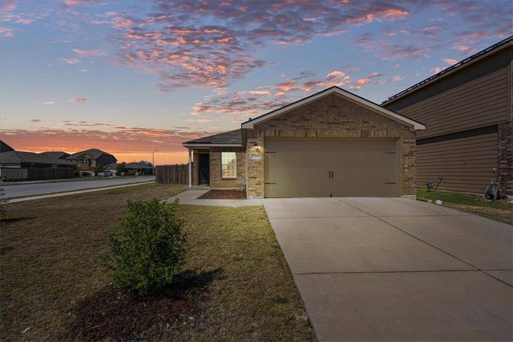 1390 Breanna LN, Kyle, TX 78640