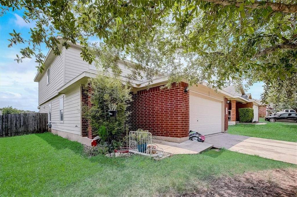 140 Mood Lake DR, Kyle, TX 78640