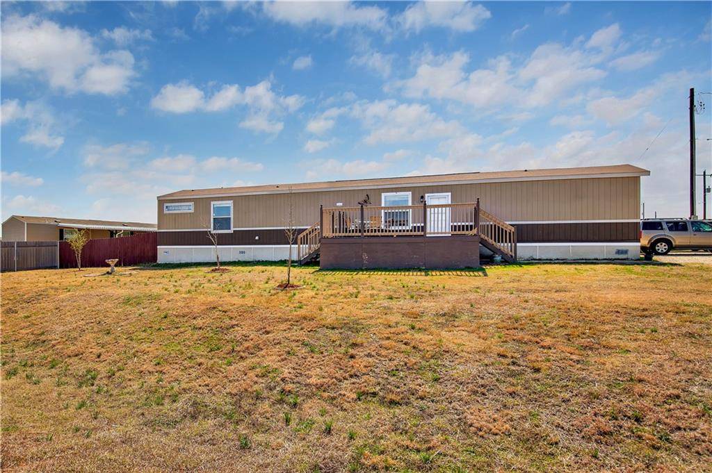 1074 Railyard DR, Kyle, TX 78640