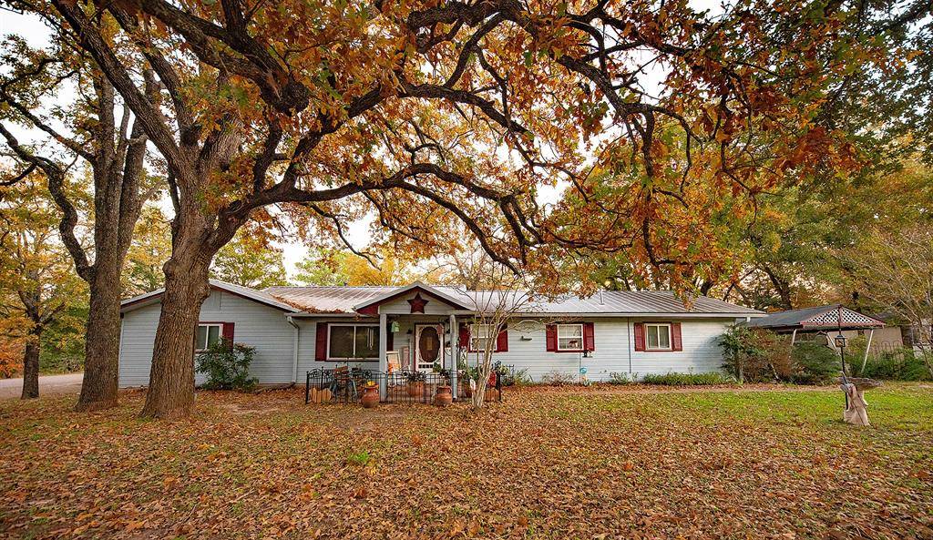 170 Creekside DR, Bastrop, TX 78602