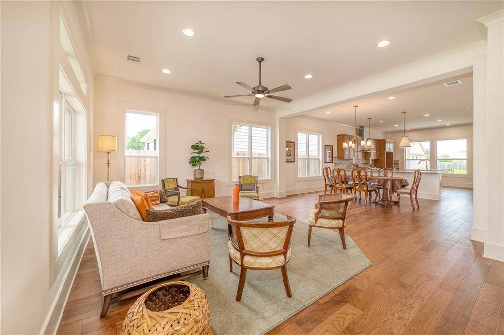 1024 Railroad Ave, Georgetown, TX 78626
