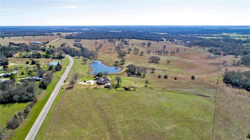 6902 S FM 908, Rockdale, TX 76567