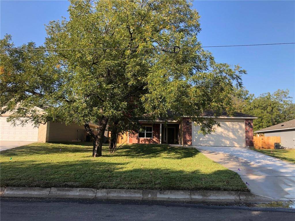 304 N Race ST, Lampasas, TX 76550