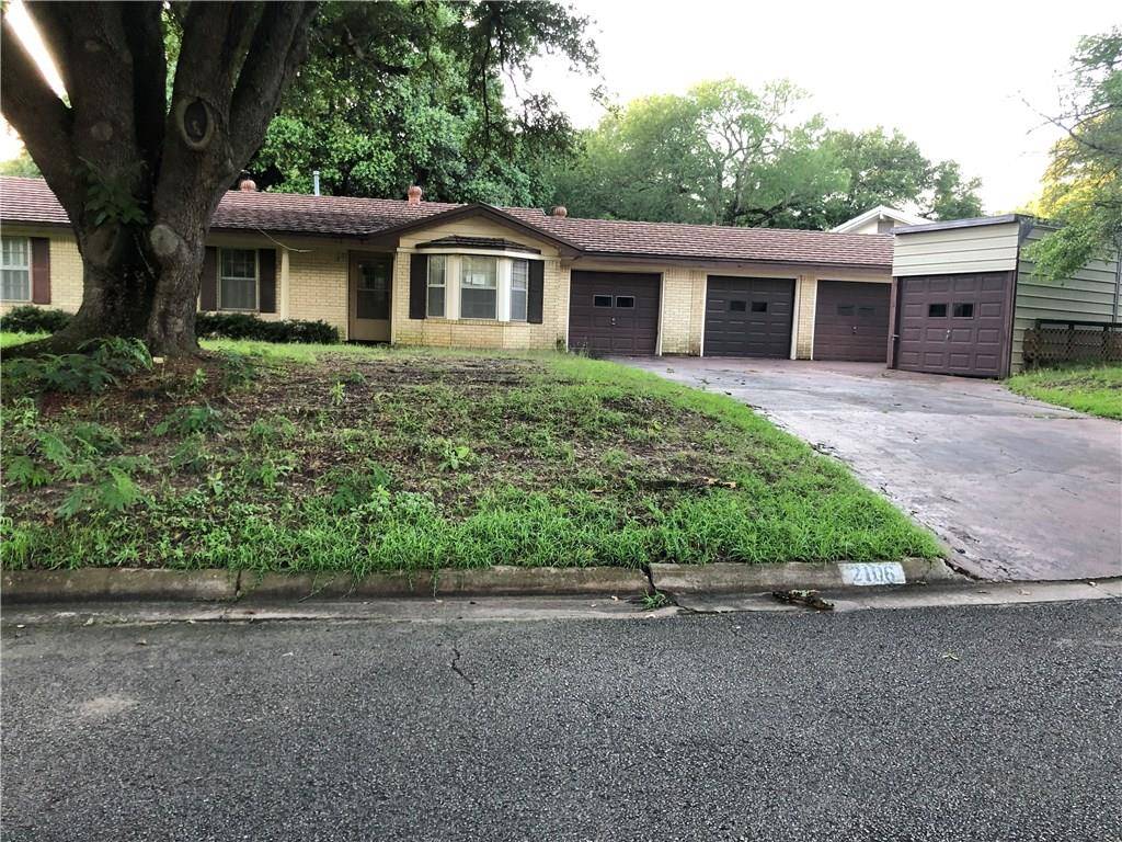 2106 Vogel Ave, Rockdale, TX 76567