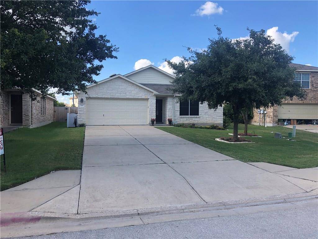 301 Bird Dog BND, Bastrop, TX 78602