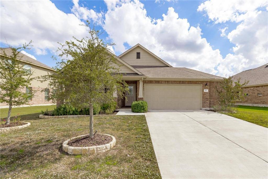 419 Hendelson LN, Hutto, TX 78634
