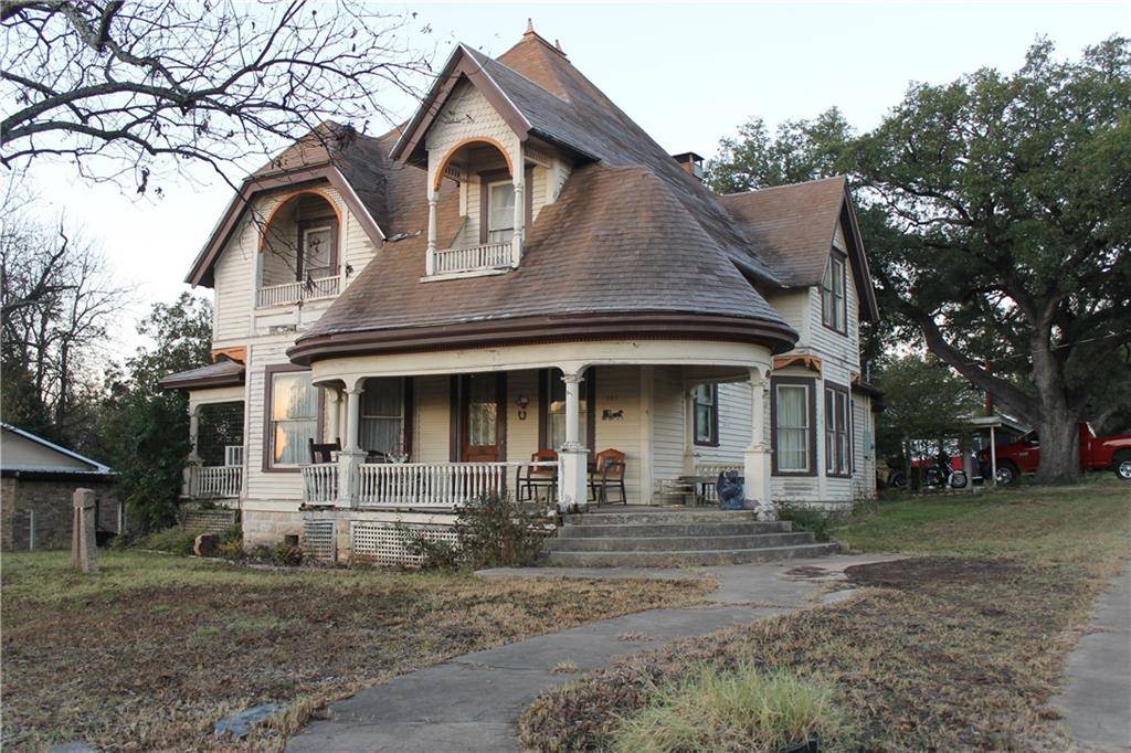 502 S Broad ST, Lampasas, TX 76550