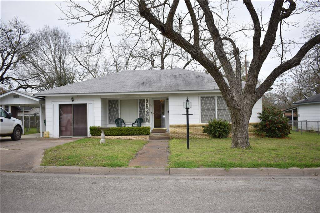 532 Evelyn ST, Rockdale, TX 76567