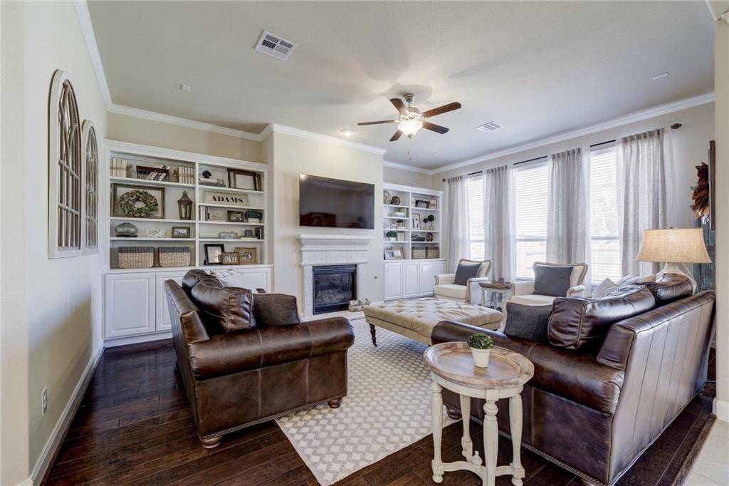 3746 Hermann ST, Round Rock, TX 78681