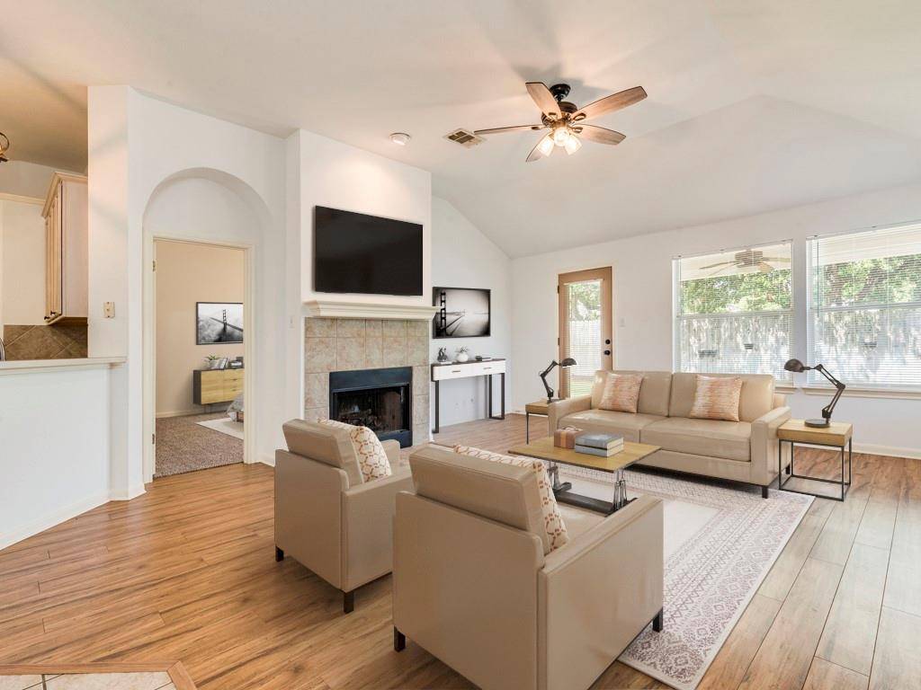 3704 Norman LOOP, Round Rock, TX 78664