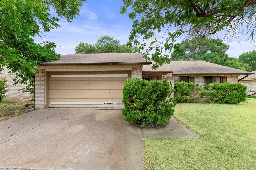 1000 Red Cliff DR, Austin, TX 78758