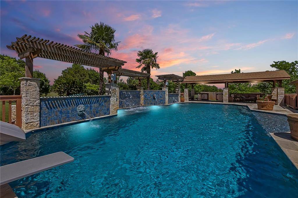 1515 E New Hope DR, Cedar Park, TX 78641