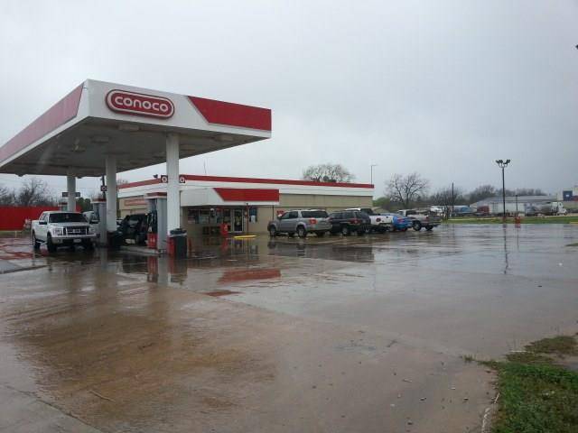1203 N Old Highway 81, Kyle, TX 78640