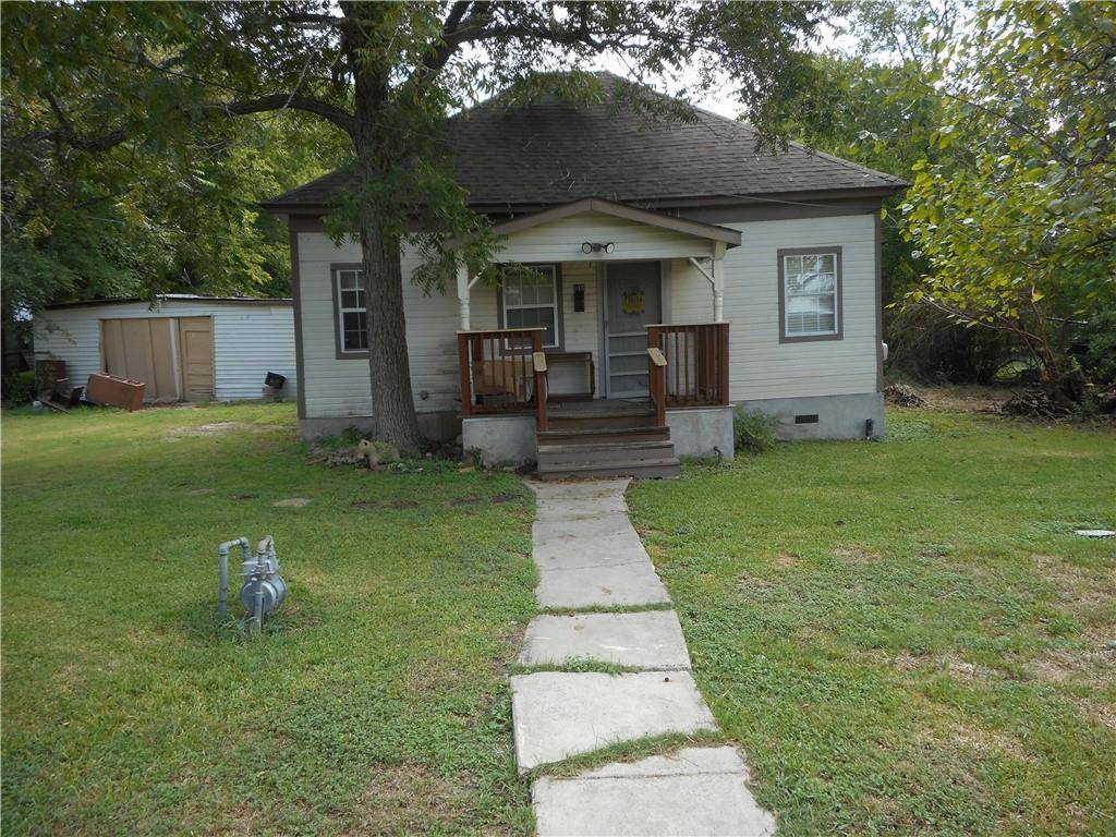 310 Hosack ST, Taylor, TX 76574
