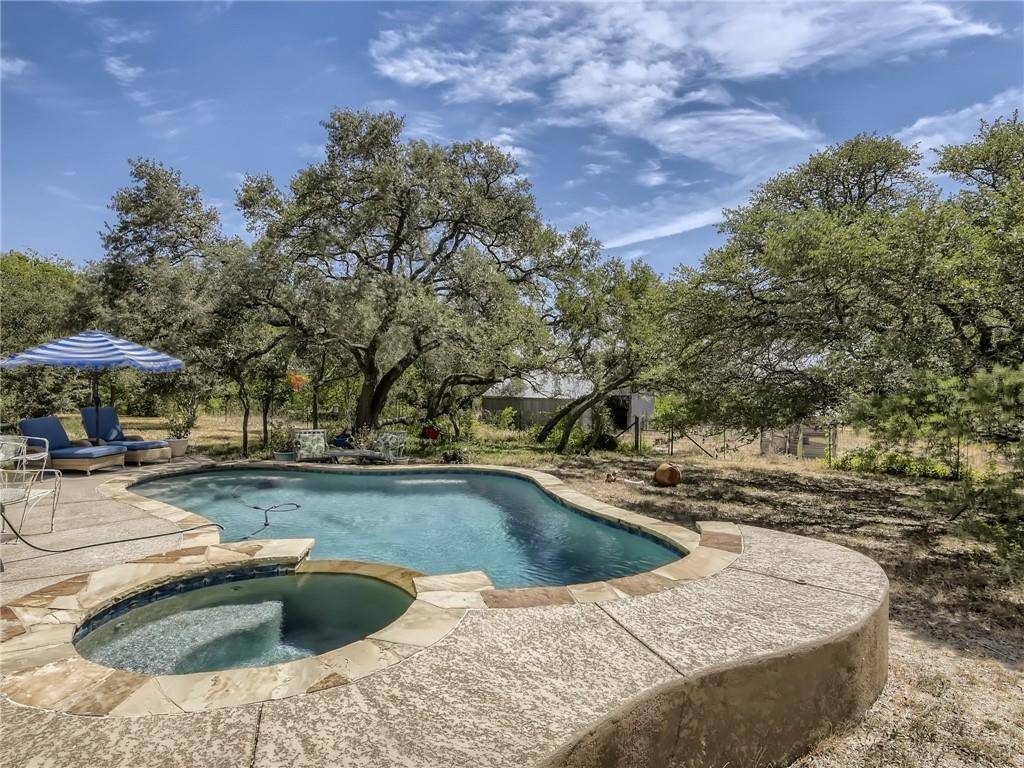 2201 County Road 107, Hutto, TX 78634