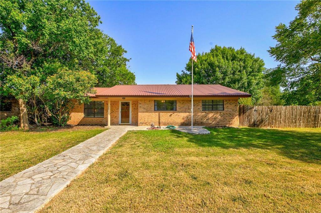 509 Hosack ST, Taylor, TX 76574