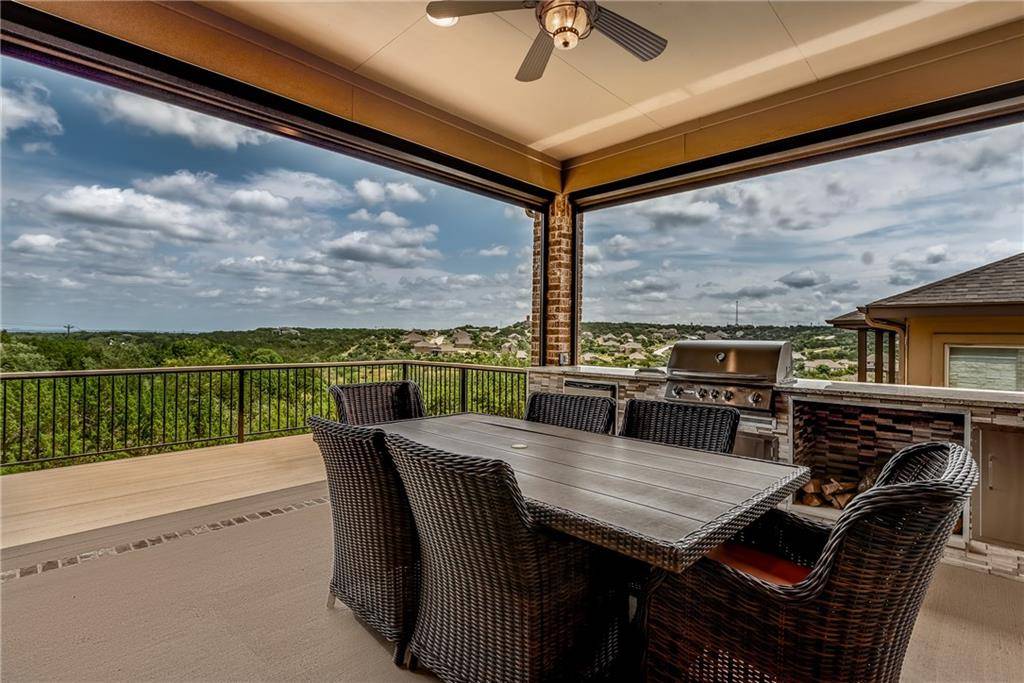 22424 Rock Wren RD, Spicewood, TX 78669