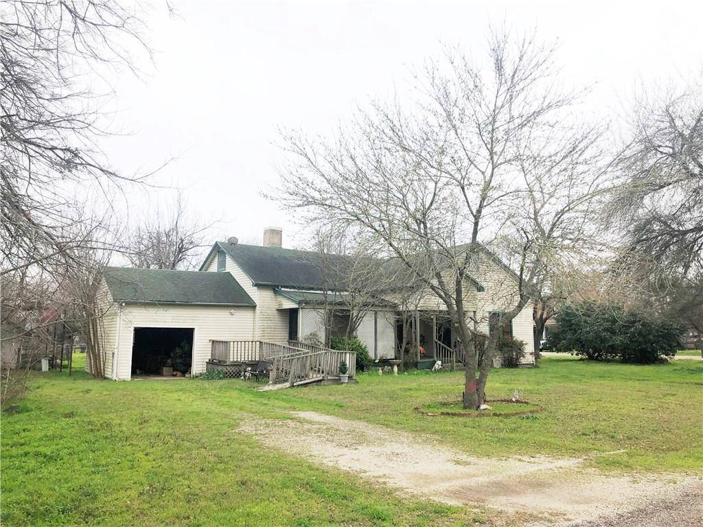 300 E Front ST, Thorndale, TX 76577