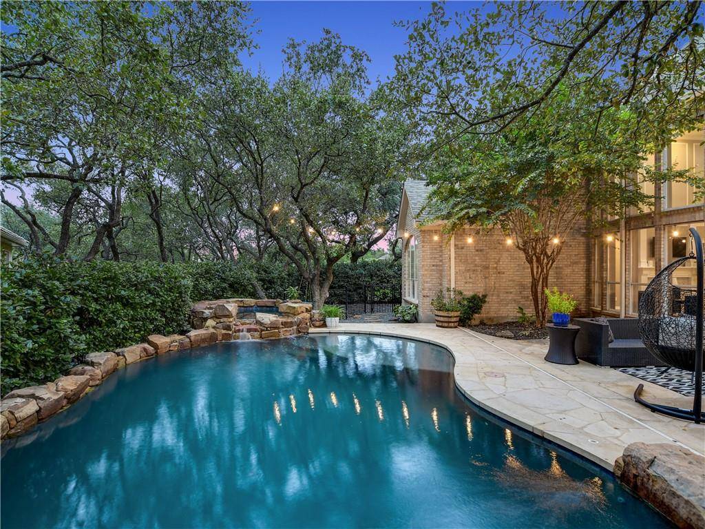 444 Champions DR, Georgetown, TX 78628
