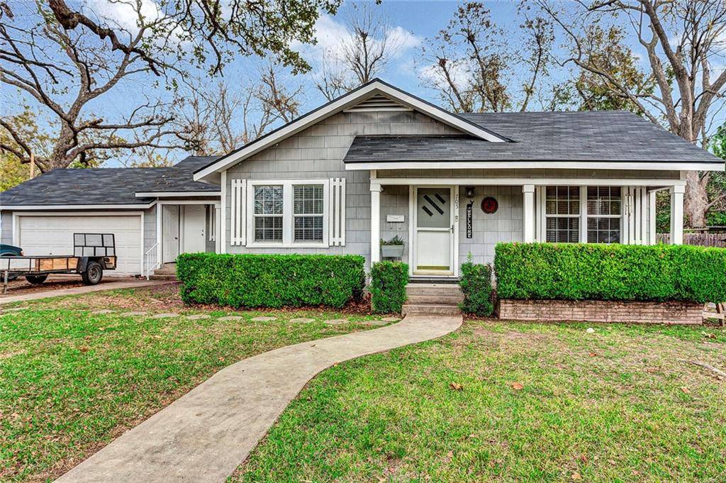 705 N Milam Ave, Cameron, TX 76520