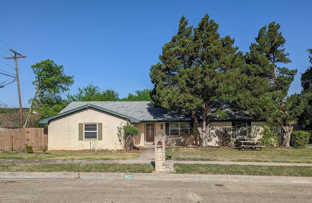 802 Kate ST, Copperas Cove, TX 76522