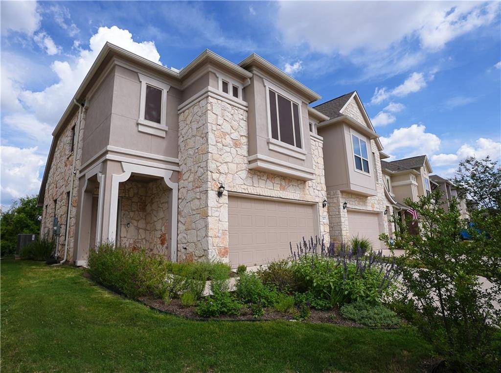 2105 Town Centre DR #16, Round Rock, TX 78664