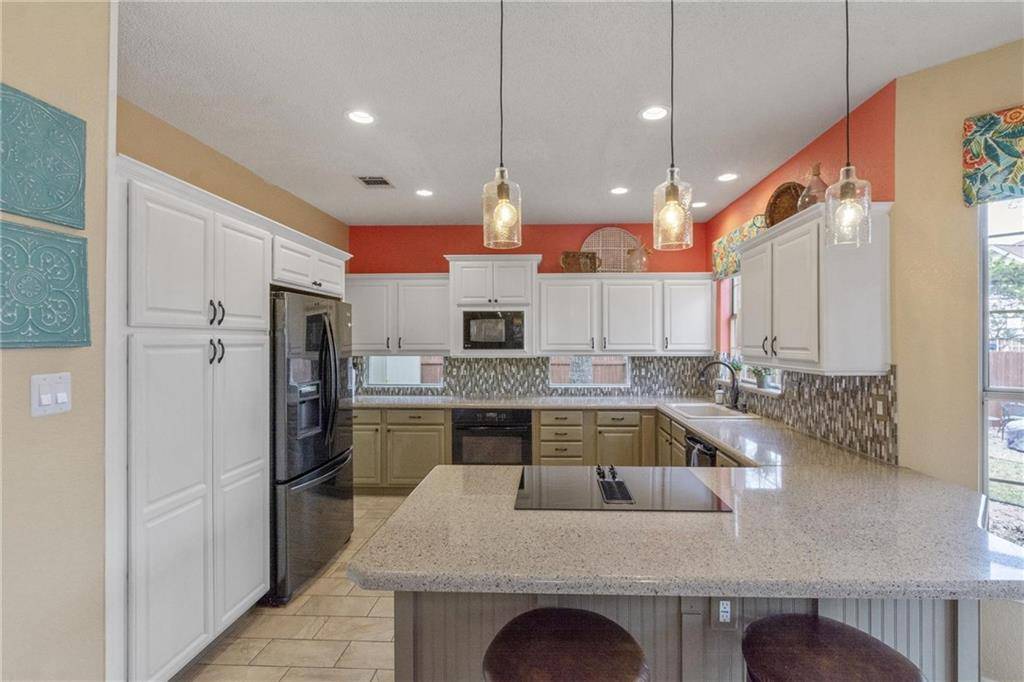1302 Yellow Rose TRL, Cedar Park, TX 78613