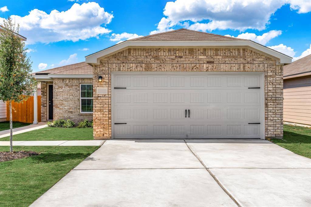 133 Riverdale DR, Jarrell, TX 76537