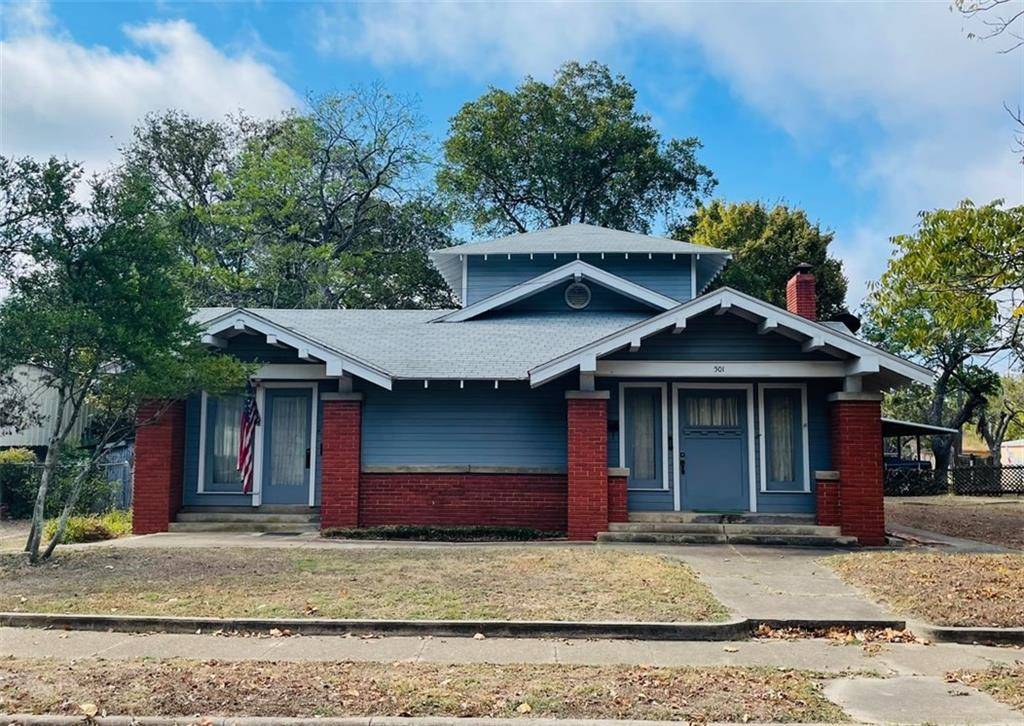 501 E 6th ST, Cameron, TX 76520