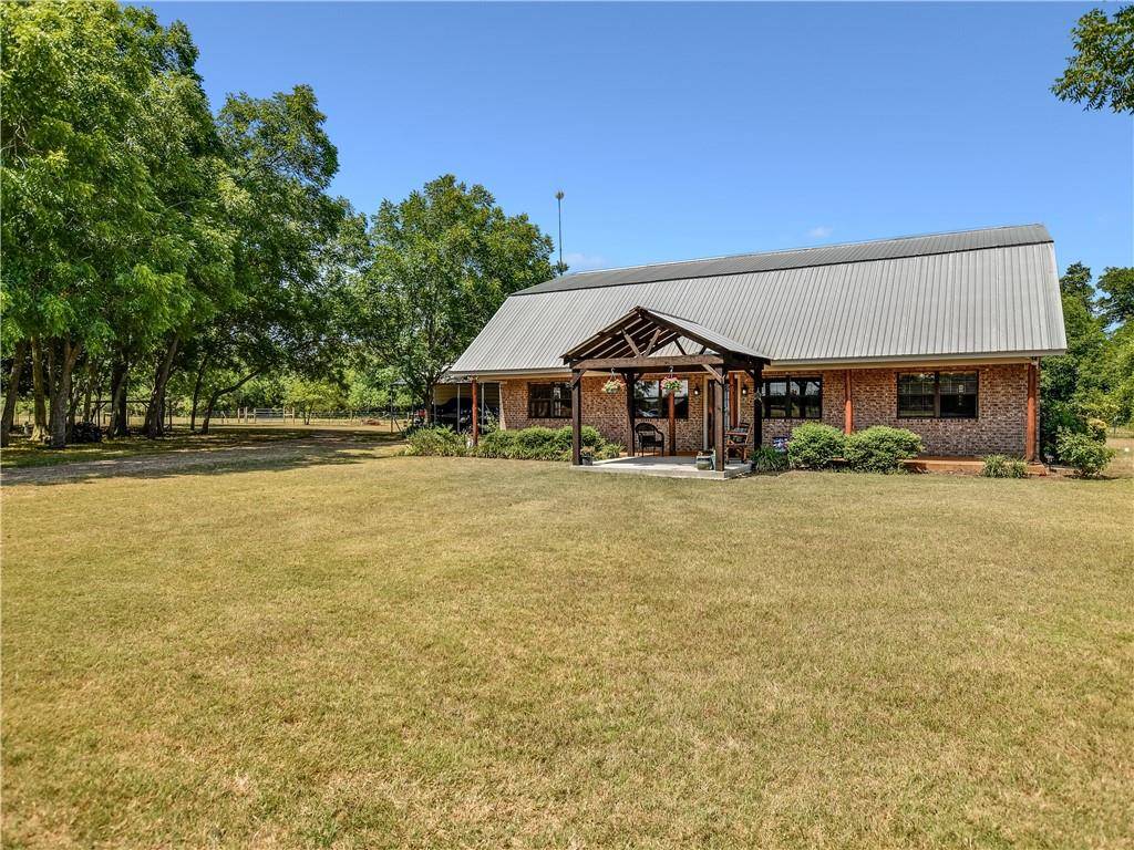 1168 County Road 409, Lexington, TX 78947
