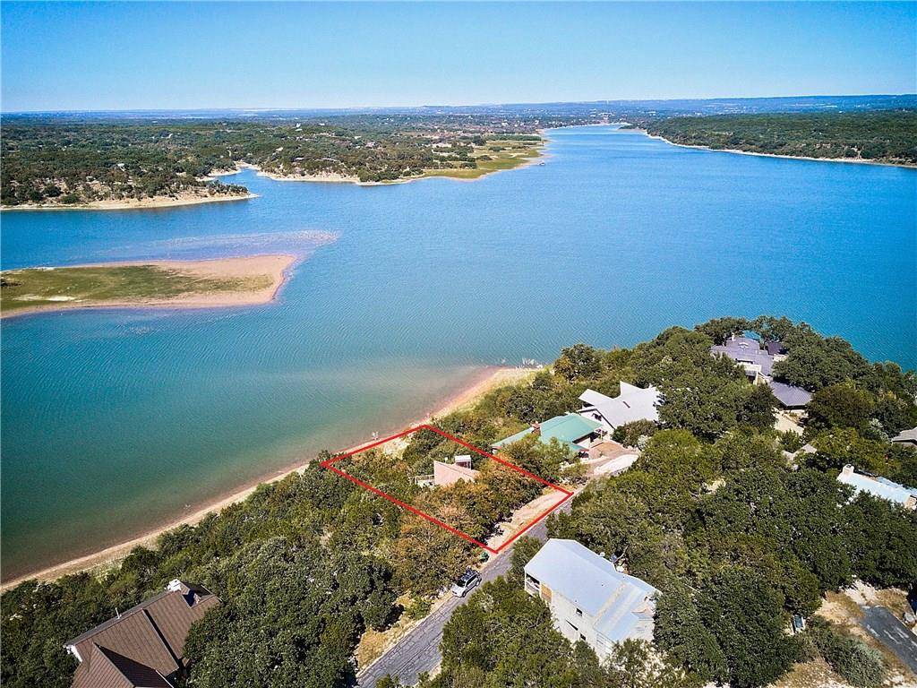1013 Coventry RD, Spicewood, TX 78669