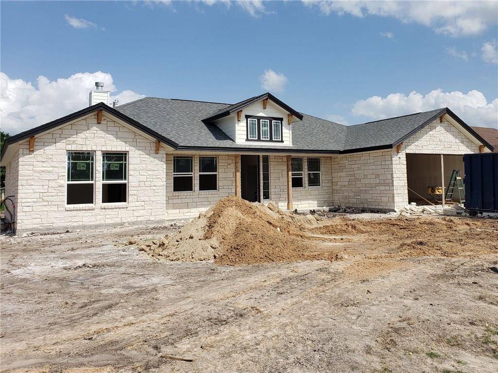 402 Sydney BLVD, Thorndale, TX 76577