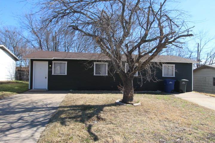 1225 S 3rd ST, Copperas Cove, TX 76522