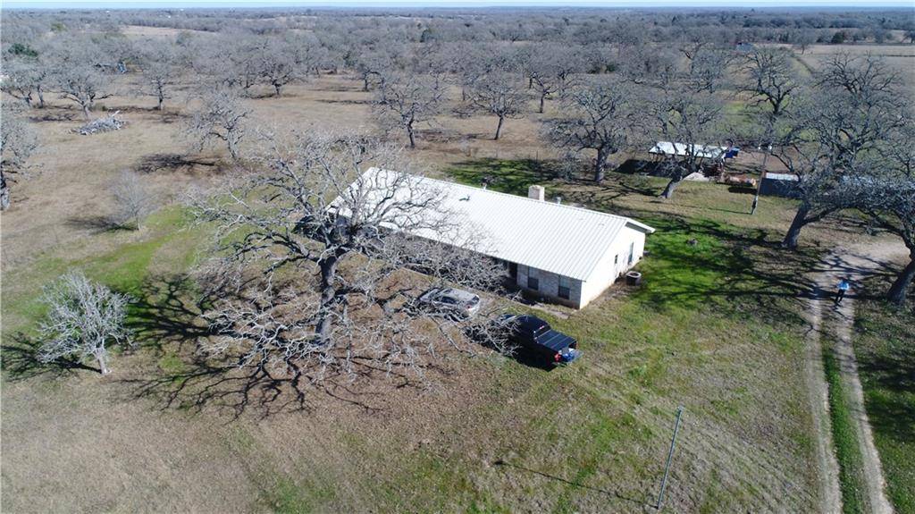 9203 S Highway 77, Rockdale, TX 78947